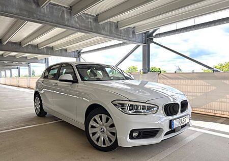 BMW 118i AUTOMATIK GARANTIE*NAV*DAB*LED*PDC*SHZ*USB