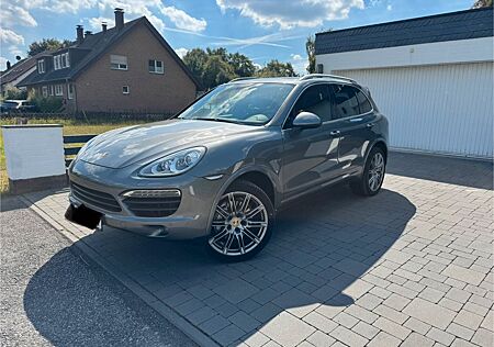 Porsche Cayenne S Diesel aus 1. Hand mit Vollausstattung