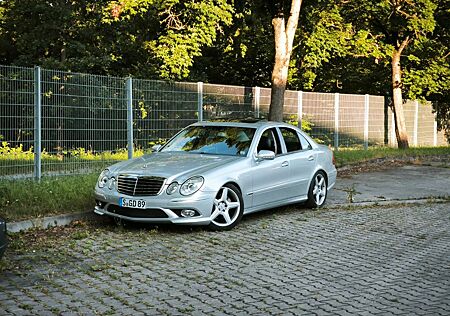 Mercedes-Benz E 350 AVANTGARDE AMG Paket