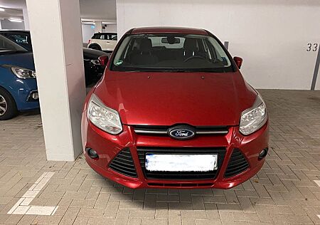 Ford Focus 1,6 Ti-VCT 77kW Ambiente Ambiente