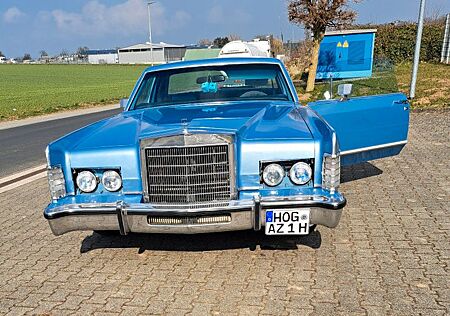 Lincoln Continental 2-Door Pillared Oldtimer