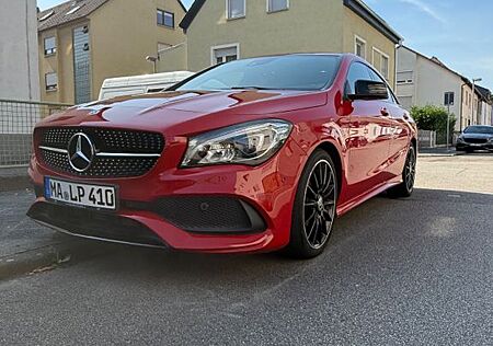 Mercedes-Benz CLA 180 -