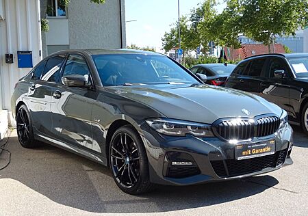 BMW 320e Aut M Sportpaket 19" Navi LCPro Alcant. LED