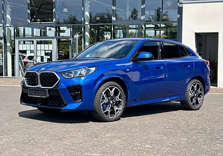 BMW X2 20 i Aut. sDrive M Sport / Niere Iconic Glow