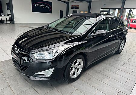 Hyundai i40 cw Style/Navi/Panorama-Dach