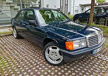 Mercedes-Benz 190