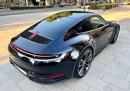 Porsche 992 Carrera S Coupé CHRONO + 18-Wege +Sport Abg.