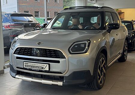 Mini Cooper D Countryman Cooper C Countryman Favoured Harman Panorama HUD