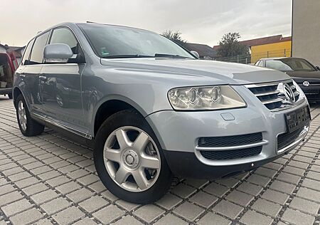 VW Touareg Volkswagen 5.0 V10 TDI Tiptronic*AHK*XENON*NAVI*LEDER*