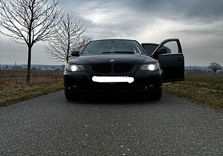 BMW 525d A -E60