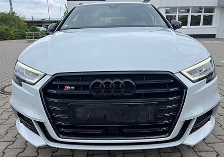 Audi S3 Sportback 2.0 TFSI quattro