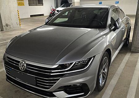 VW Arteon Volkswagen 2.0 TSI DSG R-Line #AHK#STHZ#LED#ACC#
