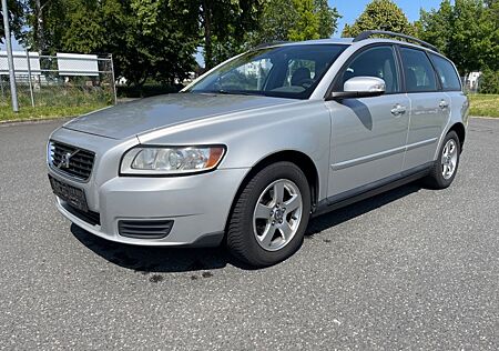 Volvo V50 Kombi 1.6 D Kinetic Klimaaa-AHK