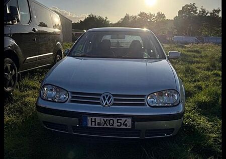 VW Golf Volkswagen TÜV NEU!!!!