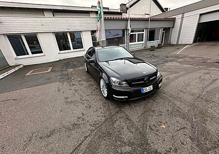 Mercedes-Benz C 350 CDI Facelift AMG