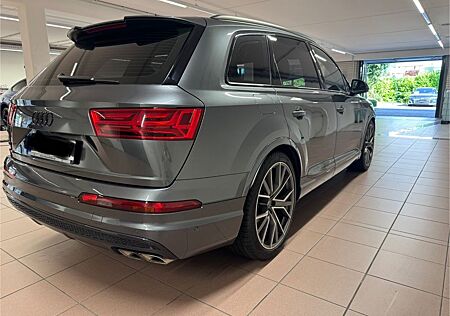 Audi SQ7 4.0 TDI quattro tiptronic - Daytonagrau