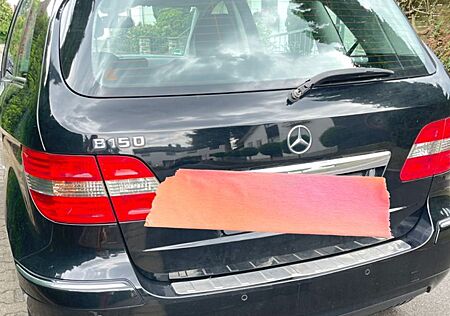 Mercedes-Benz B 150 -Klima-SHZ-PDC-TÜV + Ölwechsel Neu