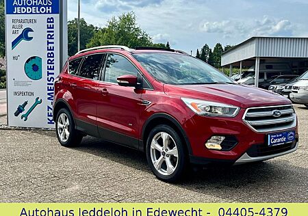 Ford Kuga AWD Titanium *AHK 2100kg/Bi-Xenon/PanoDach