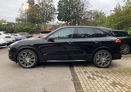 Porsche Cayenne S Diesel Platinum Edition Platinum E...