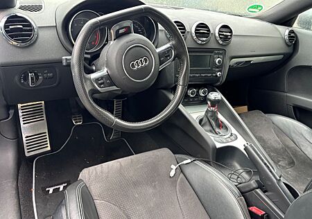 Audi TT Coupe 1.8 TFSI -