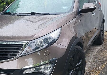 Kia Sportage 2.0 CRDi 4WD Dream-Team Automatik D...