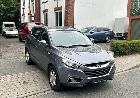 Hyundai ix35 Comfort 4X4 AWD-1.Hand-Euro5-Klima-6.Gang-