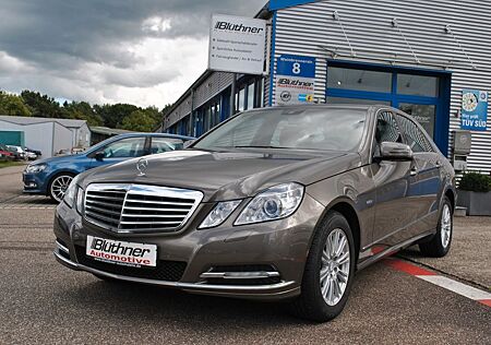 Mercedes-Benz E 200 CGI ELEGANCE LIMOUSINE BlueEfficiency
