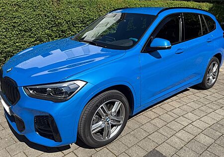 BMW X1 xDrive25d M Sport Steptronic M Sport AHK Voll