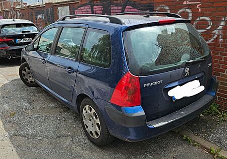Peugeot 307 1.6 16V 110 -