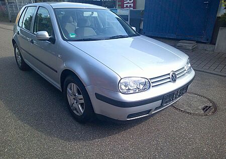 VW Golf Volkswagen 1.6 Auto Trendline