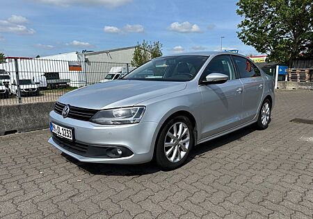 VW Jetta Volkswagen 1.4 TSI 90 kW DSG Highline Top Zustand