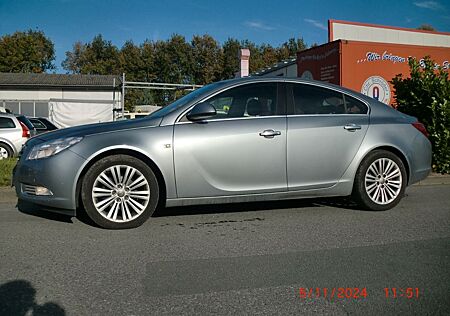 Opel Insignia 2.0CDTI Klima Navi AHK ALUEuro5