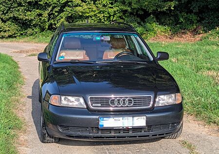Audi A4 B5 8D - 2.8 Avant quattro