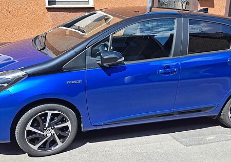 Toyota Yaris 1,5-l-VVT-i Hybrid CVT Style Selection...