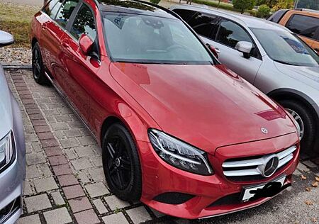 Mercedes-Benz C 220 d T Autom. -