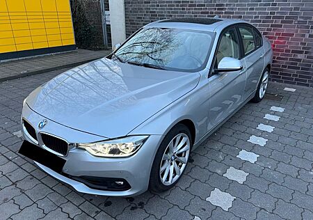 BMW 330d xDrive Advantage/Schiebedach/Allrad/AHK