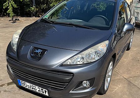 Peugeot 207 Premium 120 VTi Autom. 1. Hand TÜV NEU