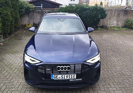 Audi e-tron 50 quattro 2x S line