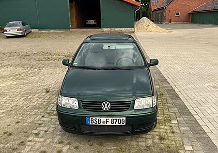 VW Polo Volkswagen 1.4 mit TÜV