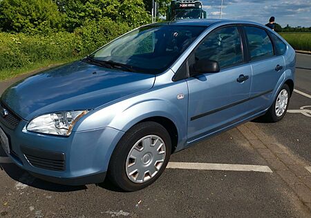 Ford Focus 1,6 Ti-VCT Trend Trend