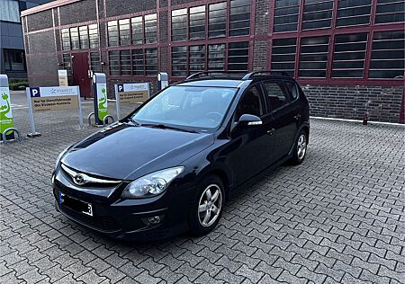 Hyundai i30 CW 1.4 Classic Classic