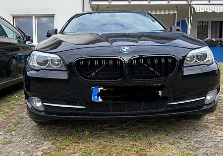 BMW 528i xDrive -