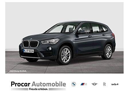 BMW X1 sDrive20i NAVI LED PDC V+H DAB Parkass. LM