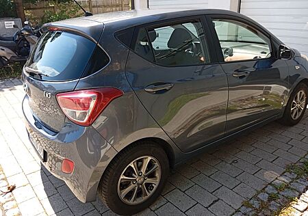 Hyundai i10 Intro 1.0 -