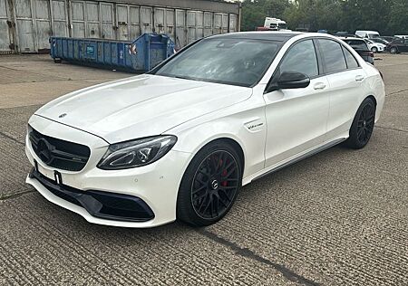 Mercedes-Benz C 63 AMG S BURMESTER KLAPPEN DE-KFZ PANO NO OPF