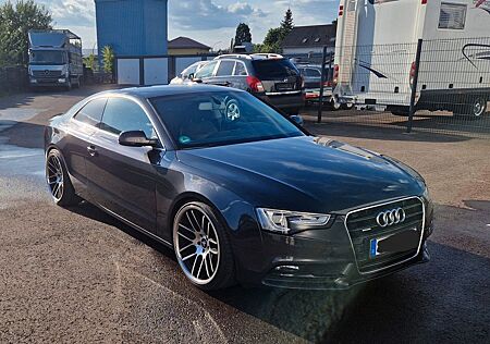 Audi A5 2.0 TDI quattro -