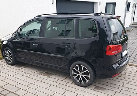 VW Touran Volkswagen 1.6 TDI -
