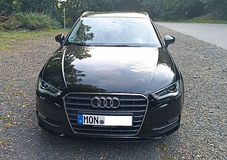 Audi A3 1.4 TFSI cod ultra Ambition Sportback Amb...