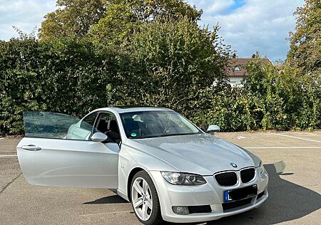 BMW 320i Baureihe Coupé / Motor 119.000 Km