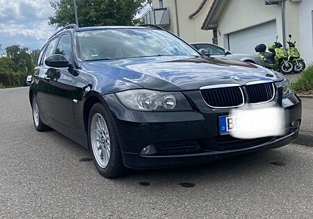 BMW 318i touring -